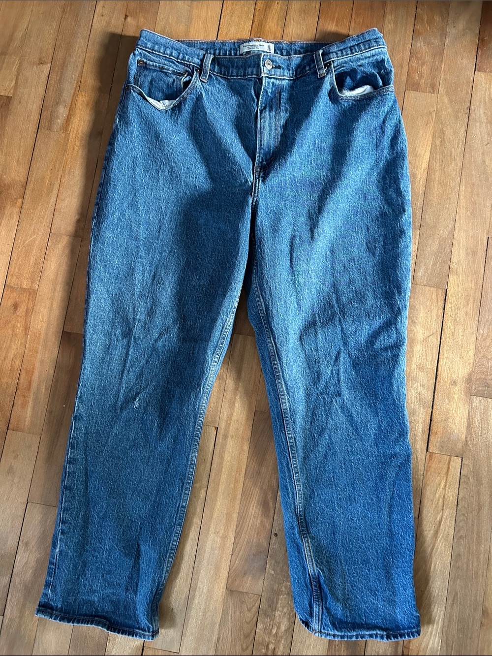 Abercrombie & Fitch 90’s straight ultra High-Rise jeans